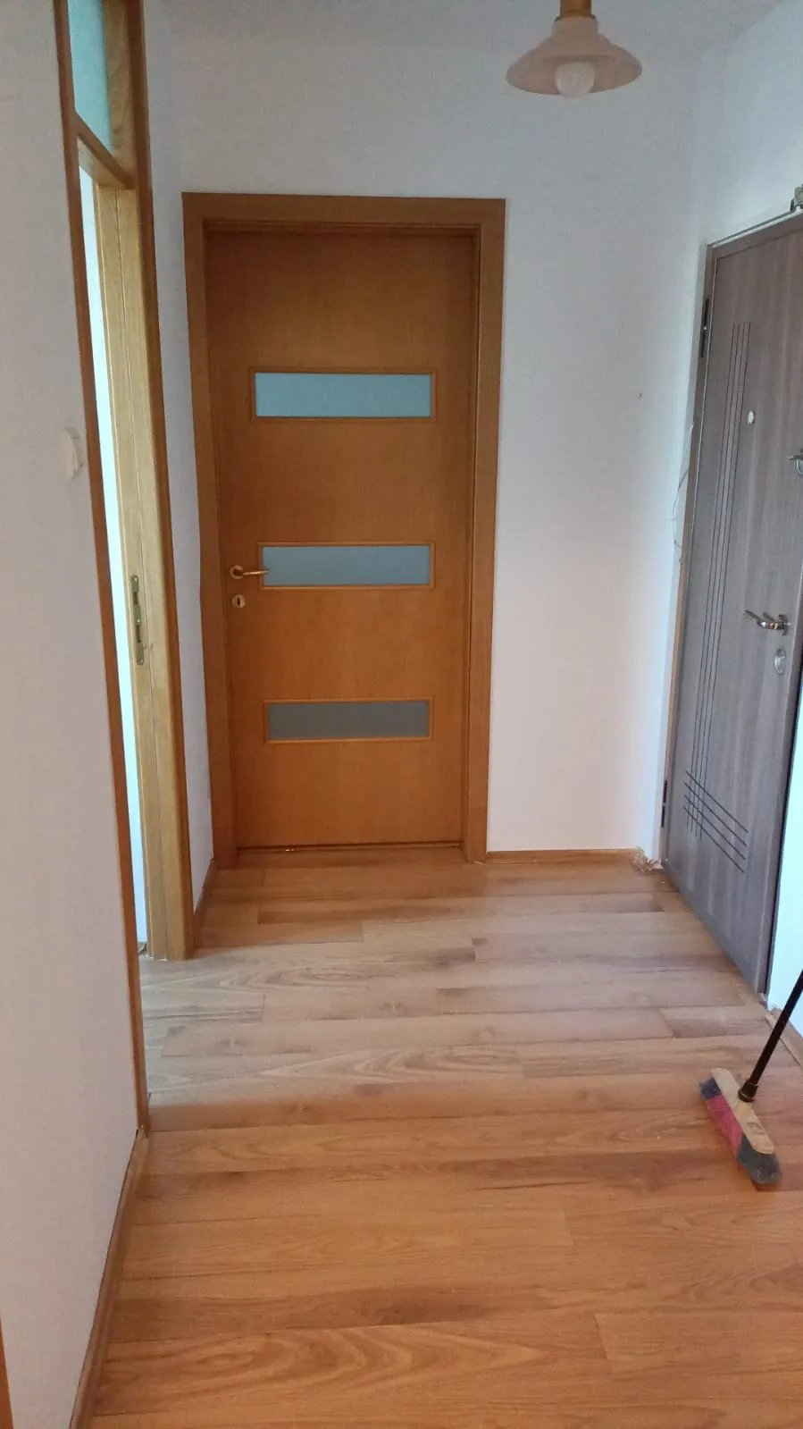 Proiect realizat de Parquet Doors