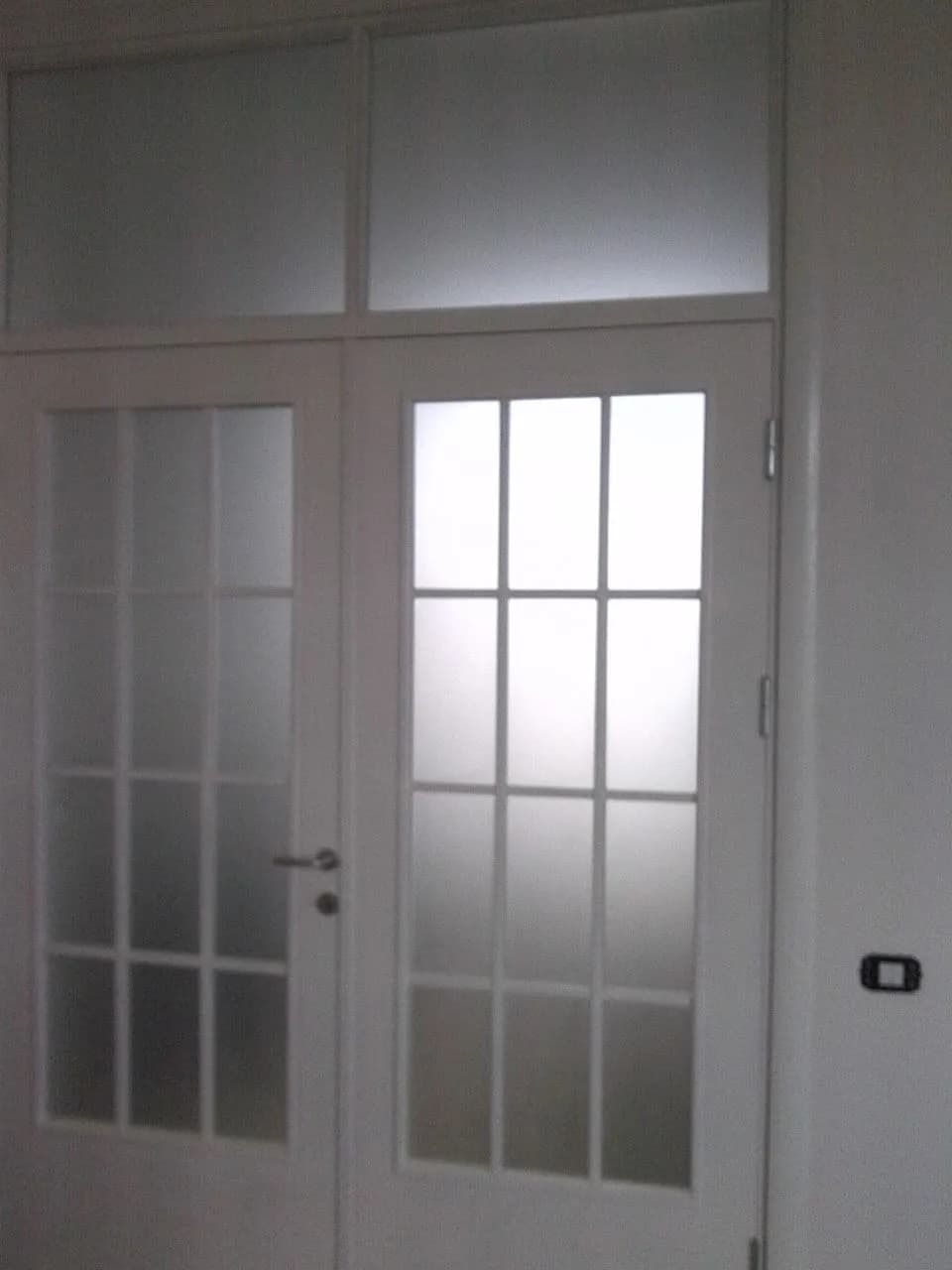 Ușă de interior instalată de Parquet Doors într-un proiect real