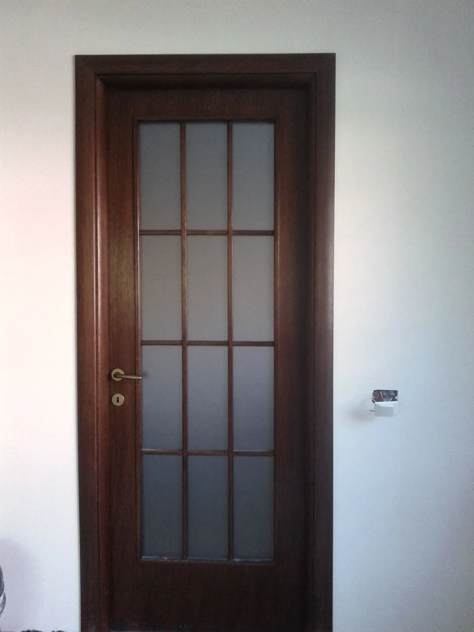 Ușă de interior finisaj Nuc și cireș